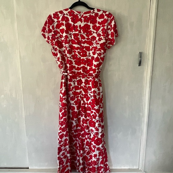 Perfect Floral Red and White tie-waist Dress - Picture 7 of 14